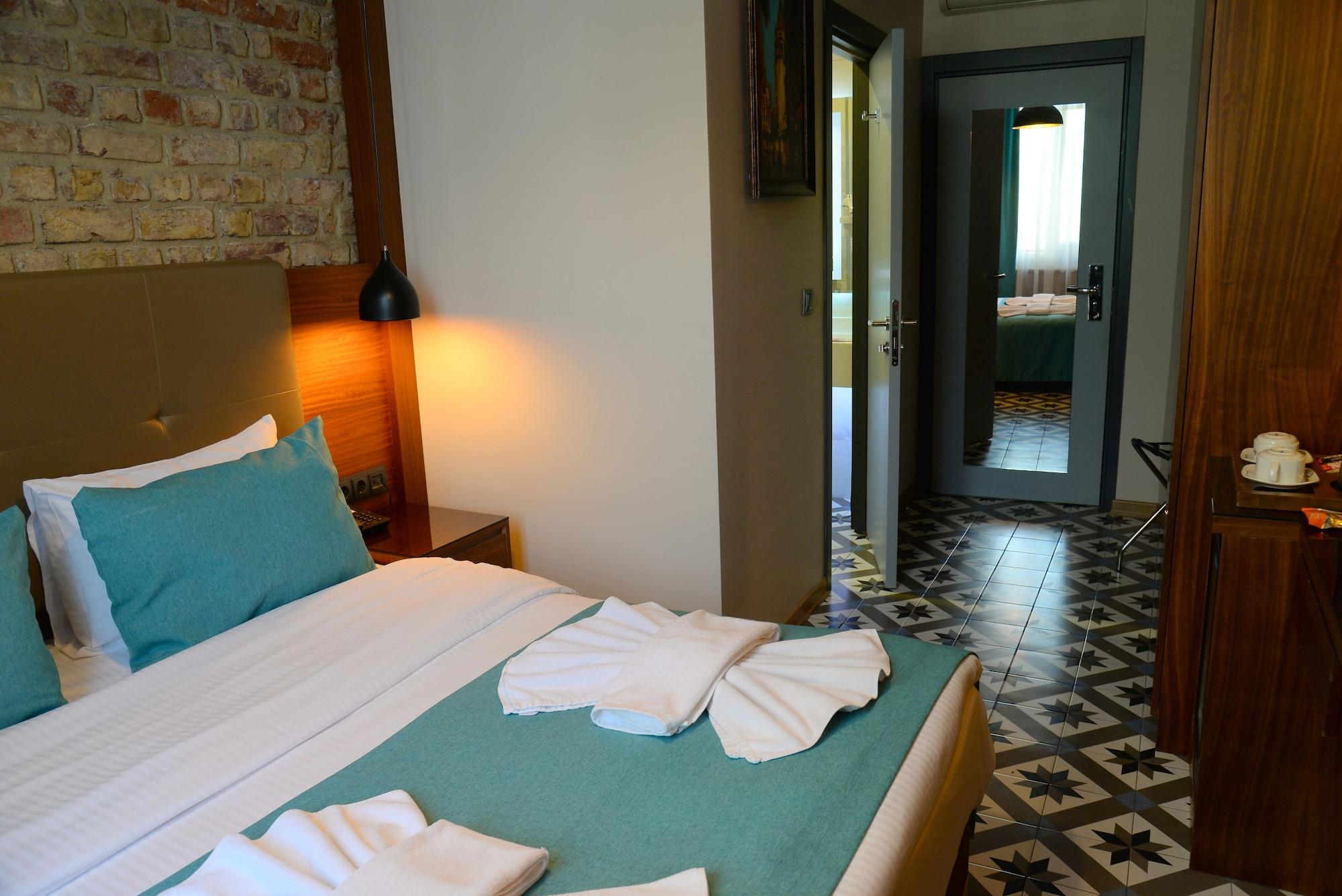 เปรา ลูนา เรสซิเดนซ์ Hotel อิสตันบูล ภายนอก รูปภาพ
