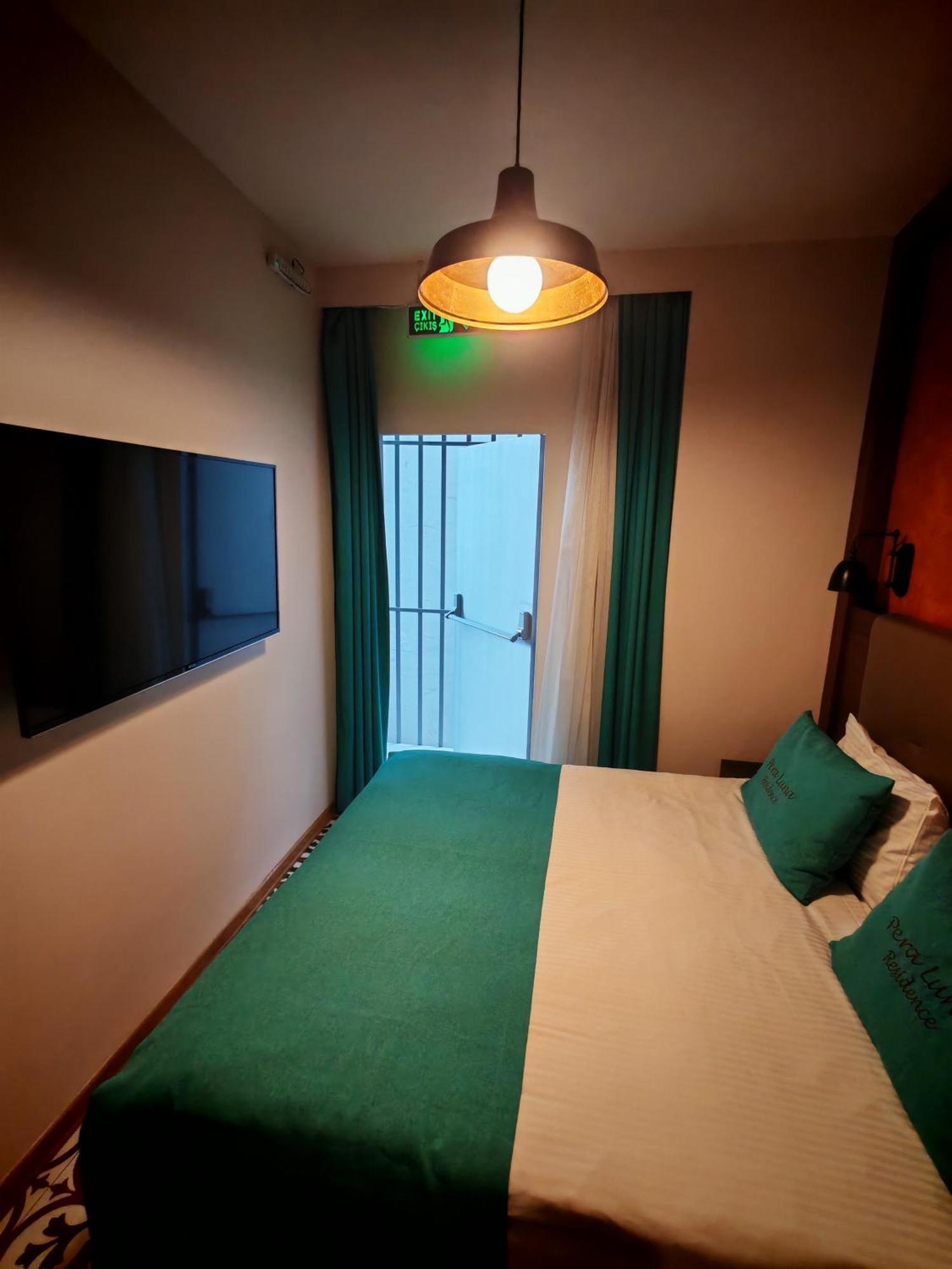 เปรา ลูนา เรสซิเดนซ์ Hotel อิสตันบูล ภายนอก รูปภาพ